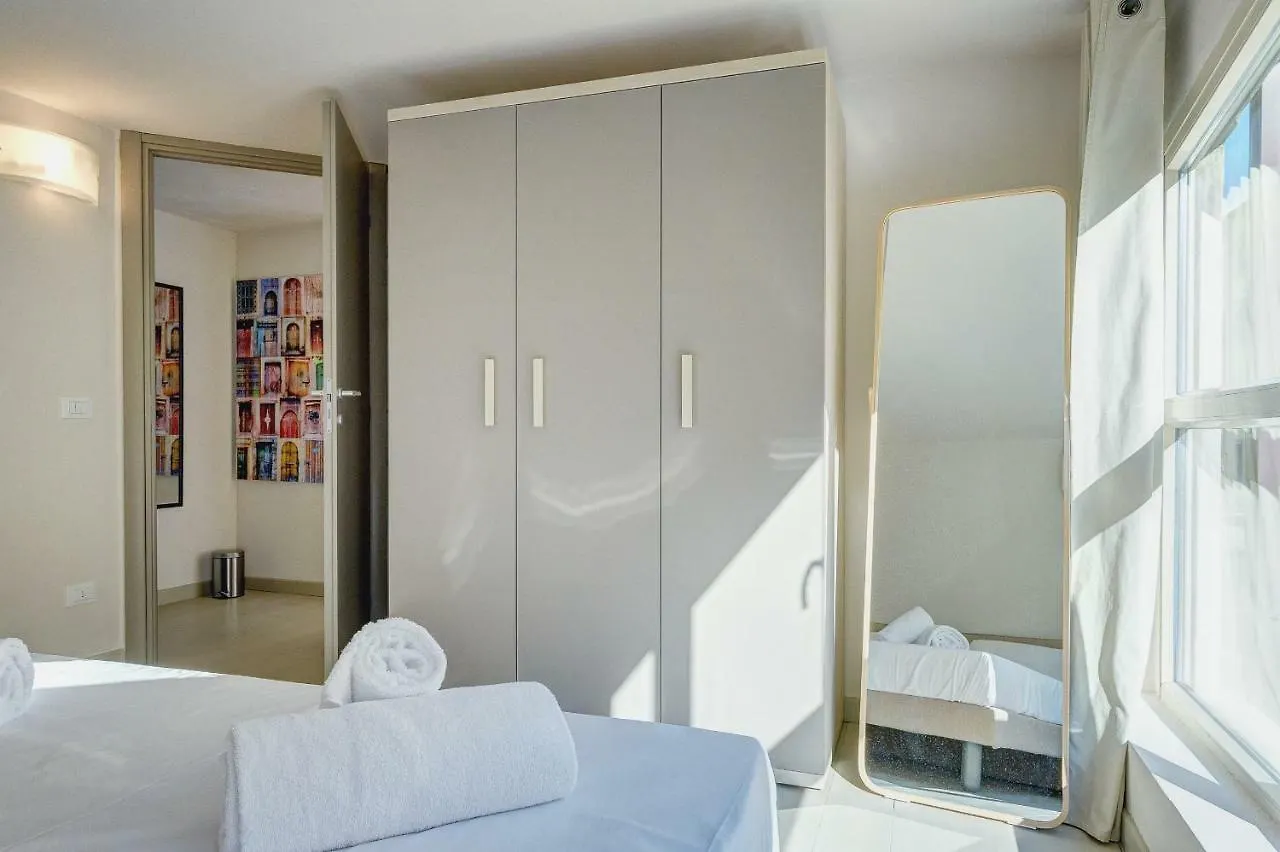 Dante Apartment By Firenze Prestige