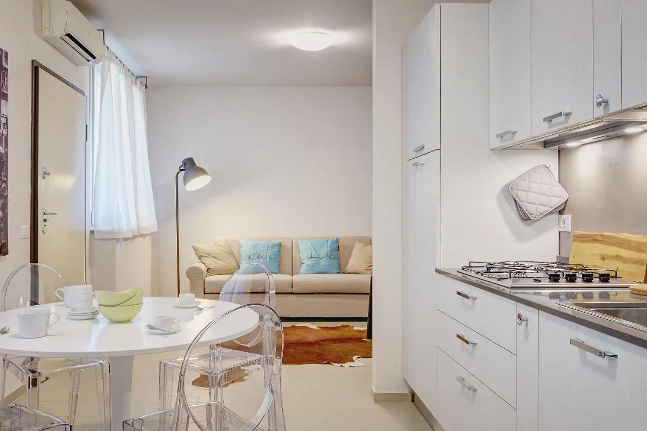 Dante Apartment By Firenze Prestige