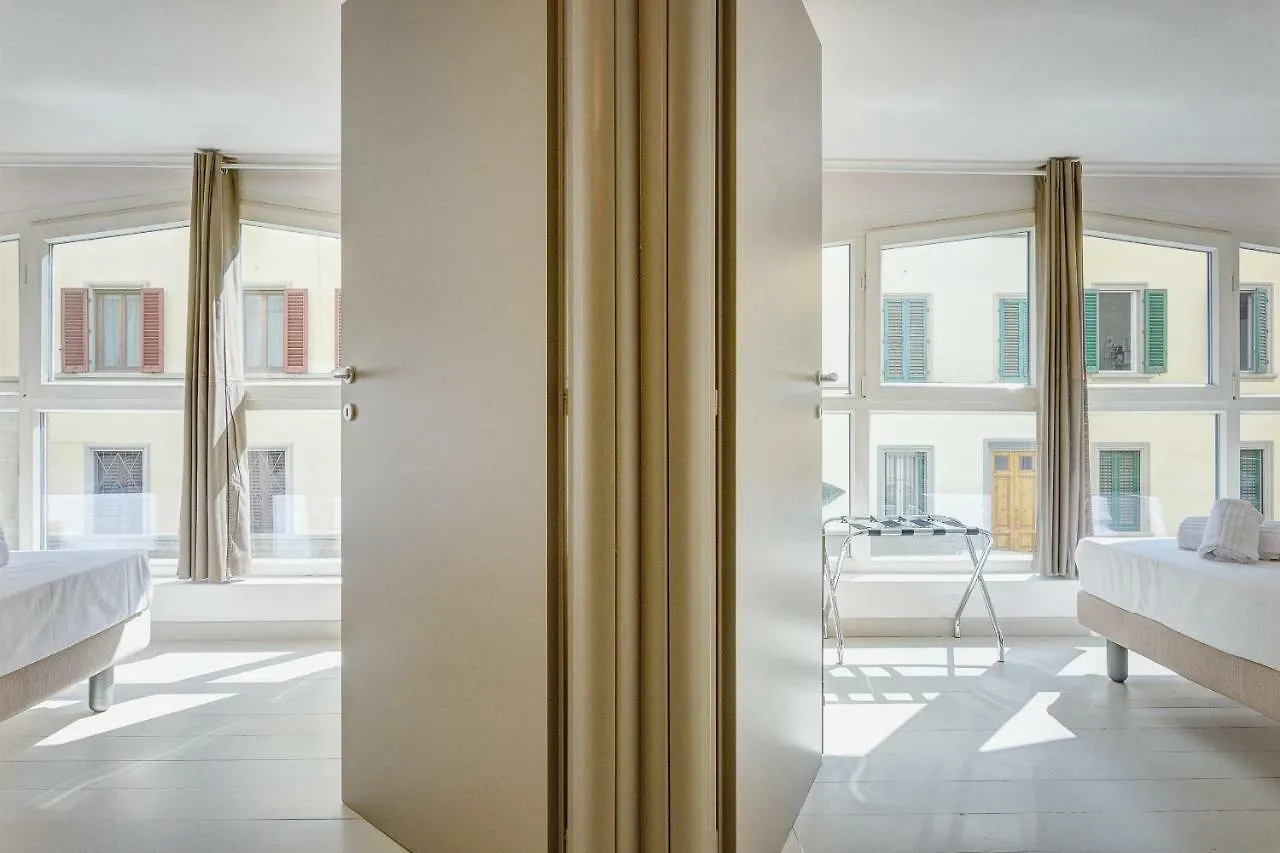 Dante Apartment By Firenze Prestige