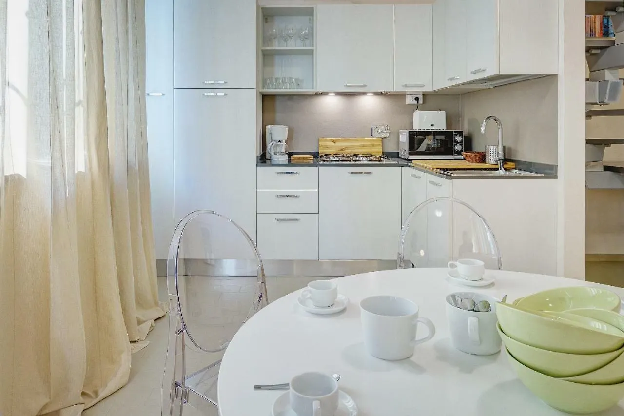 Dante Apartment By Firenze Prestige