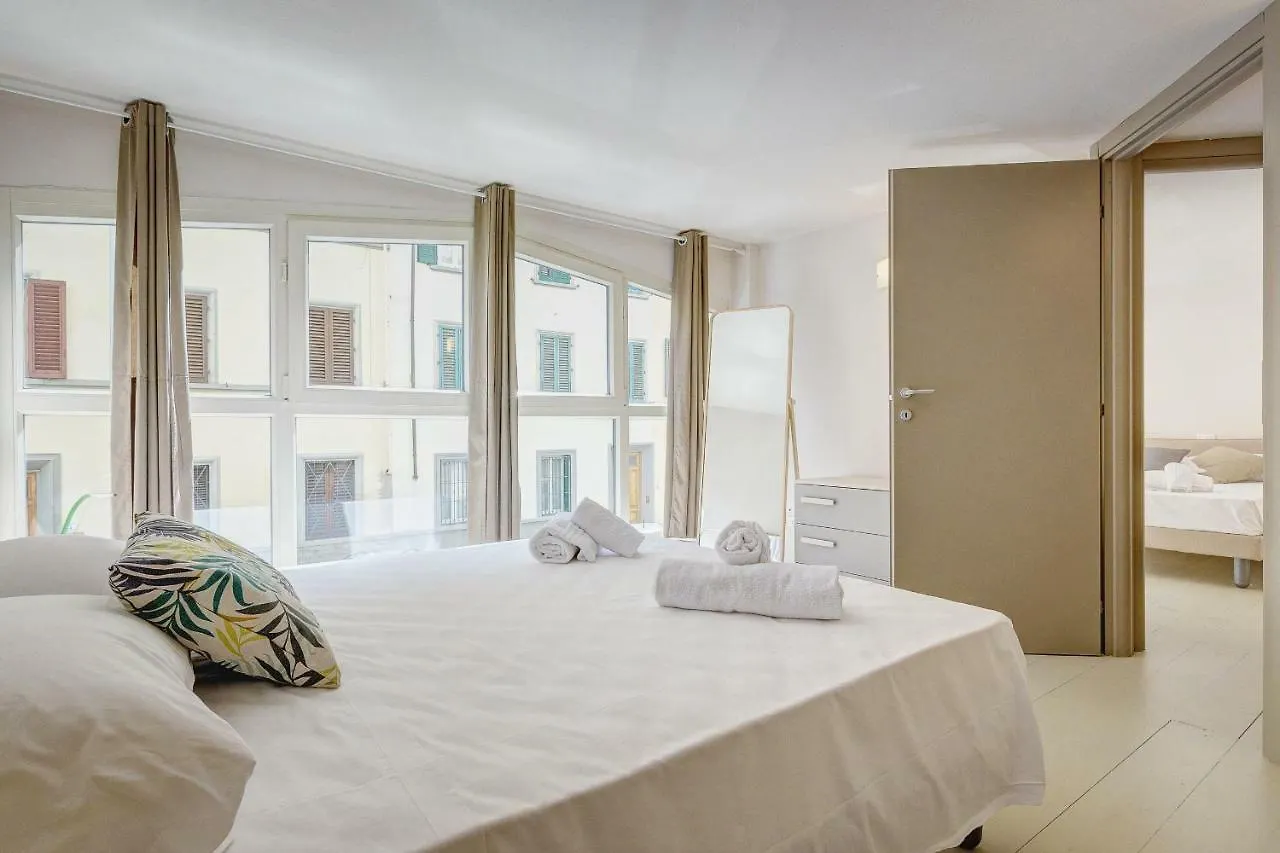 Dante Apartment By Firenze Prestige